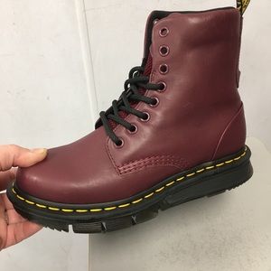 New shoes.For sale.Dr.Martens. Fits size 7.